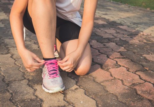 Quels sont les dangers des chaussures trop étroites ?